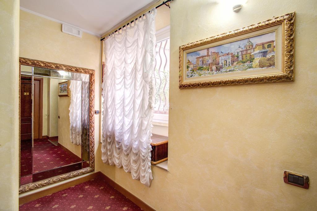 Monti Guest House - Affittacamere روما المظهر الخارجي الصورة