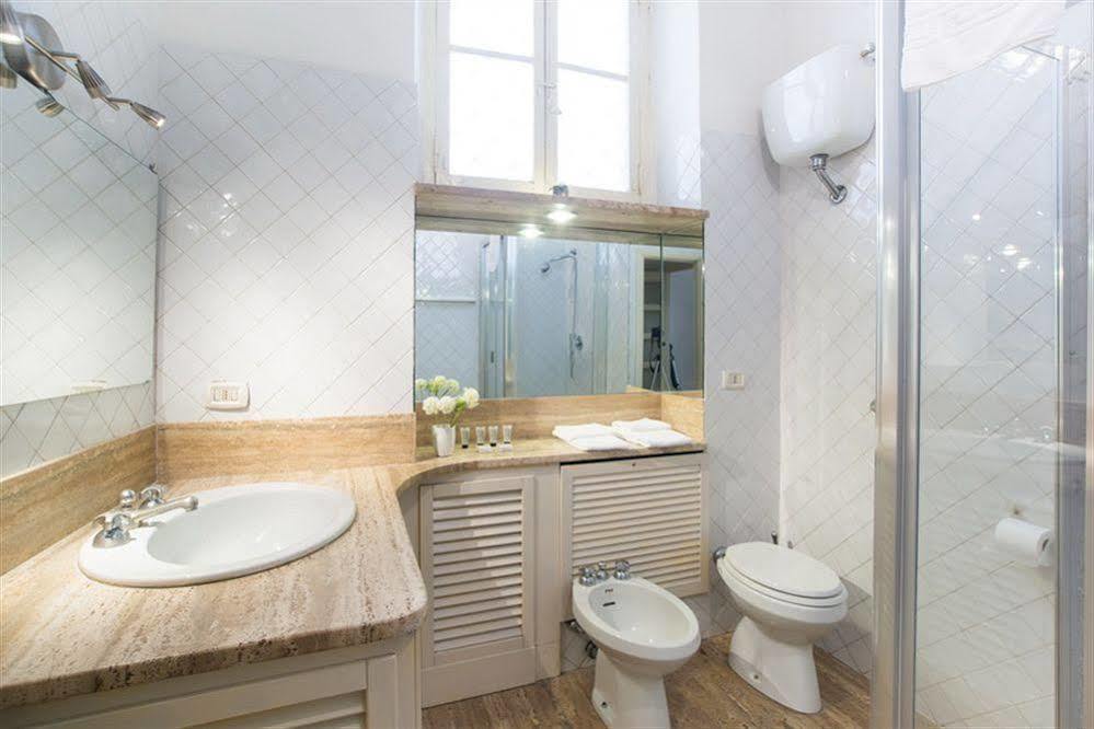 Monti Guest House - Affittacamere روما المظهر الخارجي الصورة