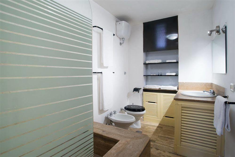 Monti Guest House - Affittacamere روما المظهر الخارجي الصورة